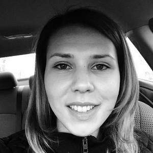 Meet your Posher, Justine